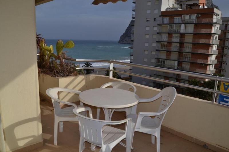 Apartamentos Turmalina Unitursa Кальпе Номер фото